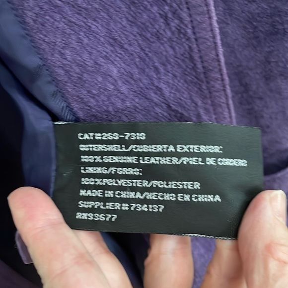 ST JOHNS BAY purple leather jacket.  L - Picture 9 of 12